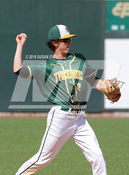 Thumbnail 3 in Medway vs. Taconic (MIAA Division 3 Final) photogallery.