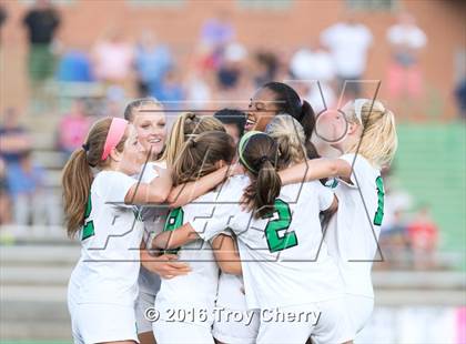 Thumbnail 1 in Weddington vs. Hickory Ridge (NCHSAA 3A 4th Round) photogallery.