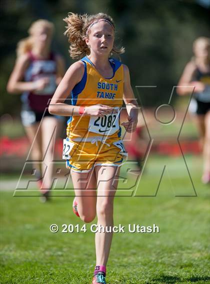 Thumbnail 2 in Stanford Invitational Girls 5K Division 3-5 Race photogallery.