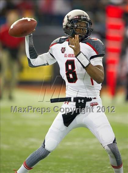 Thumbnail 2 in Under Armour All-American Game photogallery.