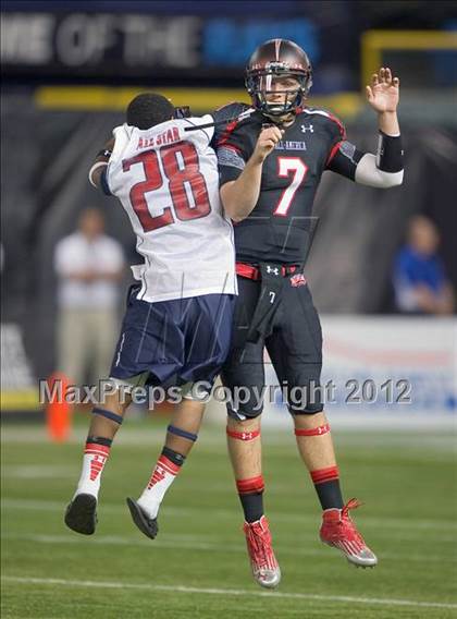 Thumbnail 3 in Under Armour All-American Game photogallery.