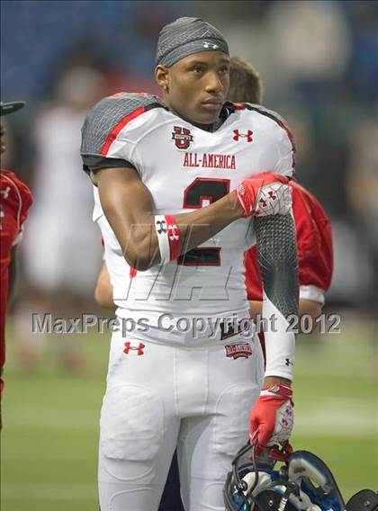 Thumbnail 3 in Under Armour All-American Game photogallery.
