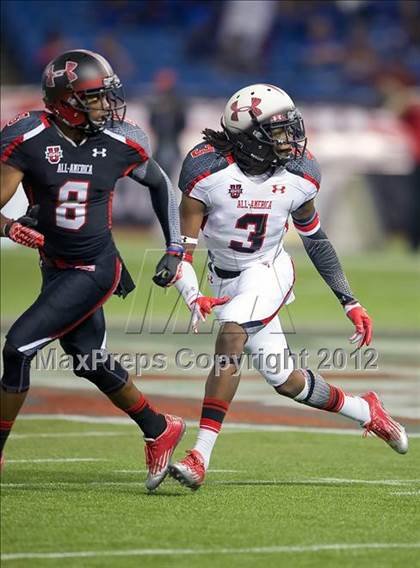 Thumbnail 1 in Under Armour All-American Game photogallery.