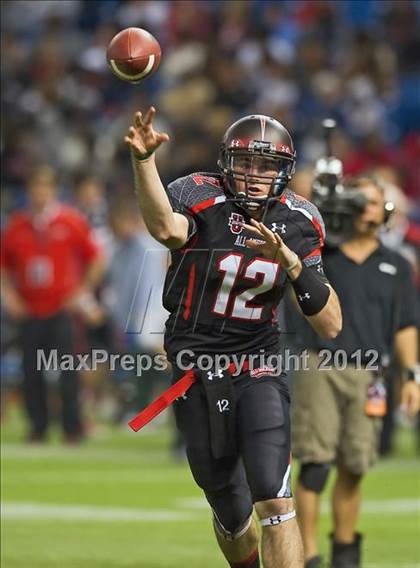 Thumbnail 2 in Under Armour All-American Game photogallery.