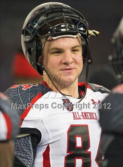 Thumbnail 3 in Under Armour All-American Game photogallery.