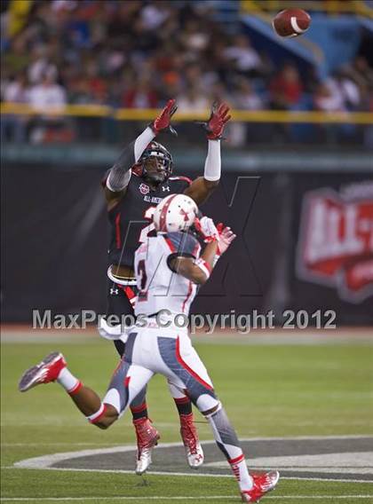 Thumbnail 1 in Under Armour All-American Game photogallery.