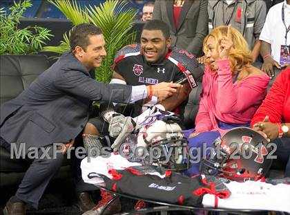 Thumbnail 3 in Under Armour All-American Game photogallery.