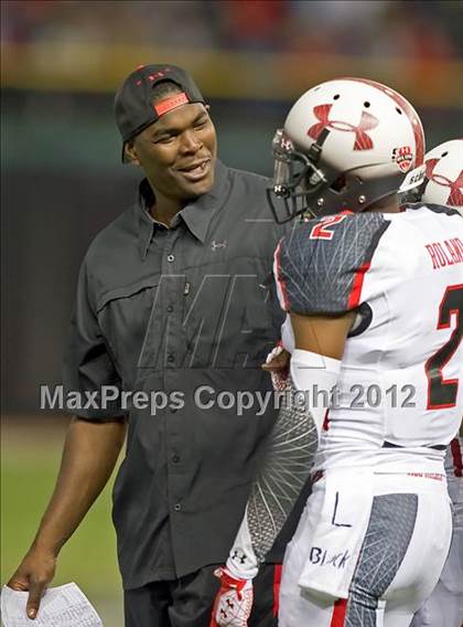 Thumbnail 1 in Under Armour All-American Game photogallery.