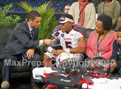 Thumbnail 2 in Under Armour All-American Game photogallery.