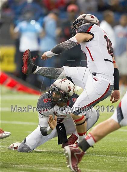 Thumbnail 3 in Under Armour All-American Game photogallery.