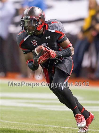 Thumbnail 3 in Under Armour All-American Game photogallery.