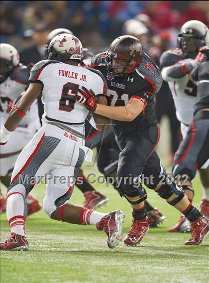 Thumbnail 2 in Under Armour All-American Game photogallery.
