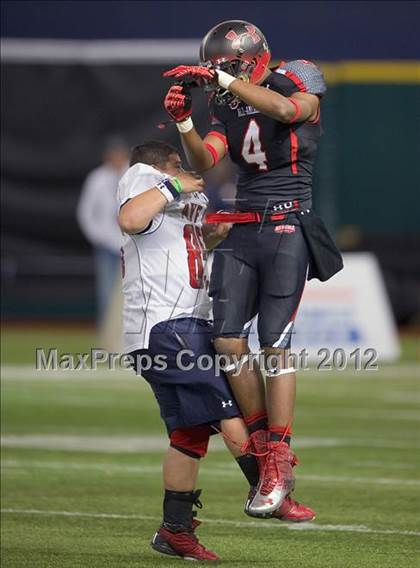 Thumbnail 3 in Under Armour All-American Game photogallery.