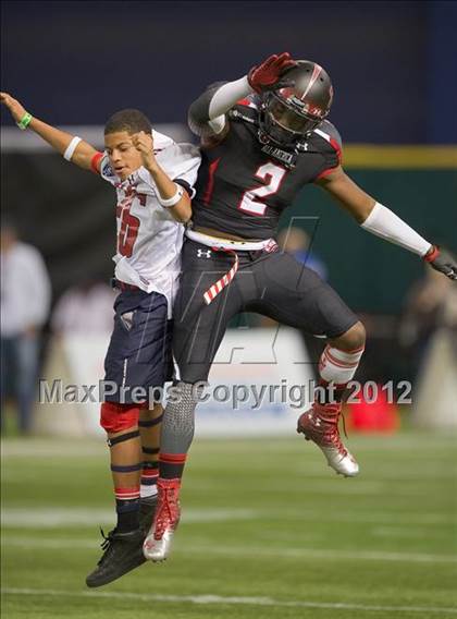 Thumbnail 1 in Under Armour All-American Game photogallery.