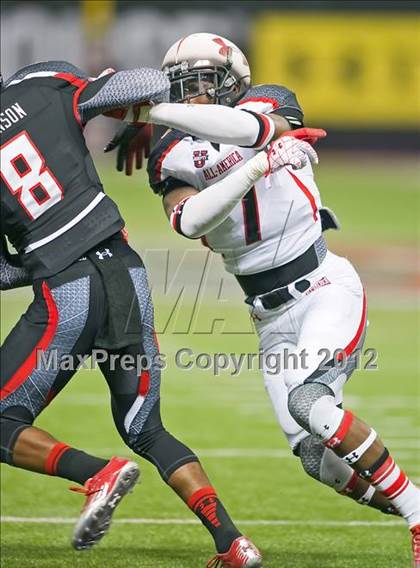 Thumbnail 1 in Under Armour All-American Game photogallery.