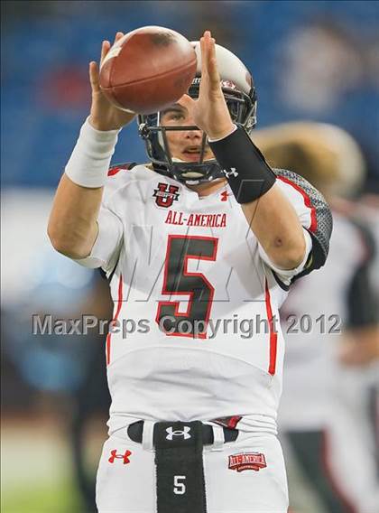 Thumbnail 2 in Under Armour All-American Game photogallery.