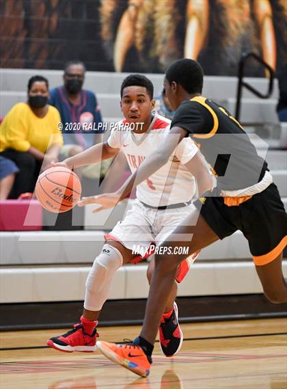 Thumbnail 1 in Fort Marshall vs. Fort Bend Travis photogallery.