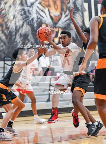 Thumbnail 1 in Fort Marshall vs. Fort Bend Travis photogallery.