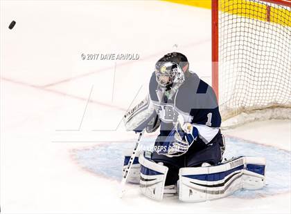 Thumbnail 3 in St. Mary's vs. Framingham (MIAA Division 1 Final) photogallery.