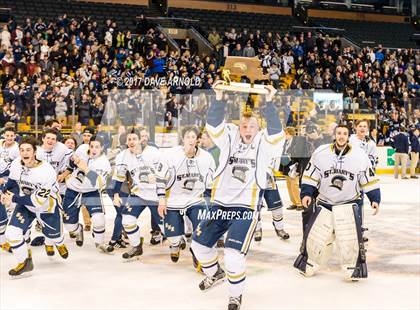 Thumbnail 2 in St. Mary's vs. Framingham (MIAA Division 1 Final) photogallery.