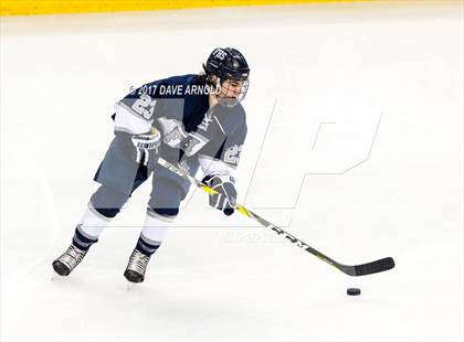 Thumbnail 3 in St. Mary's vs. Framingham (MIAA Division 1 Final) photogallery.