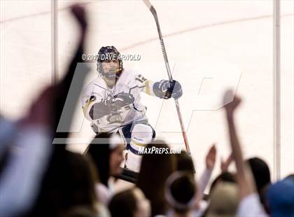 Thumbnail 2 in St. Mary's vs. Framingham (MIAA Division 1 Final) photogallery.