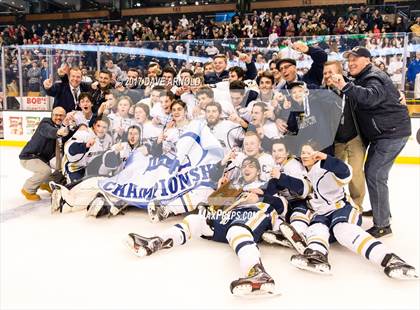 Thumbnail 3 in St. Mary's vs. Framingham (MIAA Division 1 Final) photogallery.