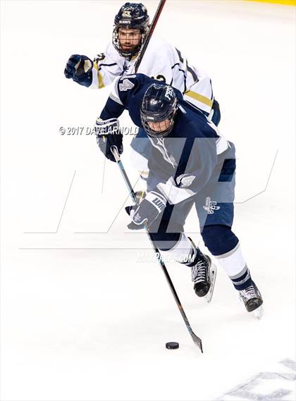 Thumbnail 2 in St. Mary's vs. Framingham (MIAA Division 1 Final) photogallery.