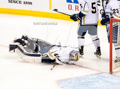 Thumbnail 2 in St. Mary's vs. Framingham (MIAA Division 1 Final) photogallery.