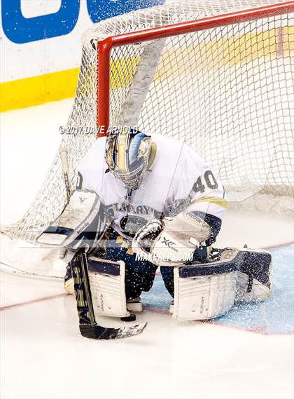 Thumbnail 3 in St. Mary's vs. Framingham (MIAA Division 1 Final) photogallery.