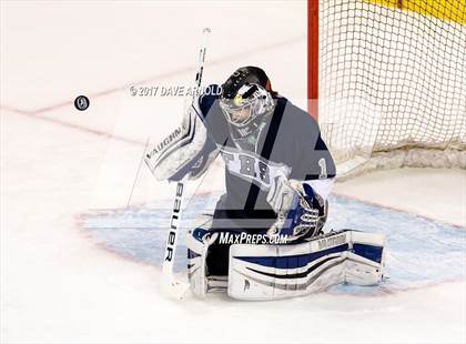 Thumbnail 2 in St. Mary's vs. Framingham (MIAA Division 1 Final) photogallery.