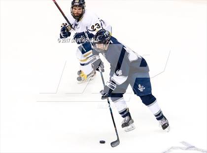 Thumbnail 3 in St. Mary's vs. Framingham (MIAA Division 1 Final) photogallery.