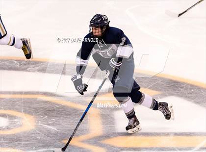 Thumbnail 2 in St. Mary's vs. Framingham (MIAA Division 1 Final) photogallery.