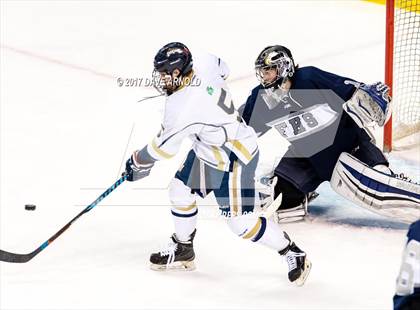 Thumbnail 2 in St. Mary's vs. Framingham (MIAA Division 1 Final) photogallery.