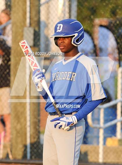 Thumbnail 1 in DeRidder vs South Beauregard  photogallery.