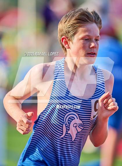 Thumbnail 2 in Eagle No Tax Relays (800M) photogallery.