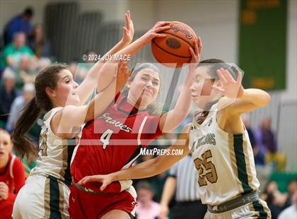 Thumbnail 2 in Logan Elm @ Athens photogallery.
