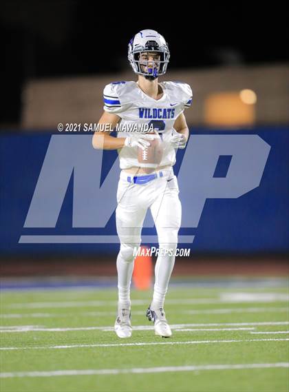 Thumbnail 1 in Windward vs Milken photogallery.