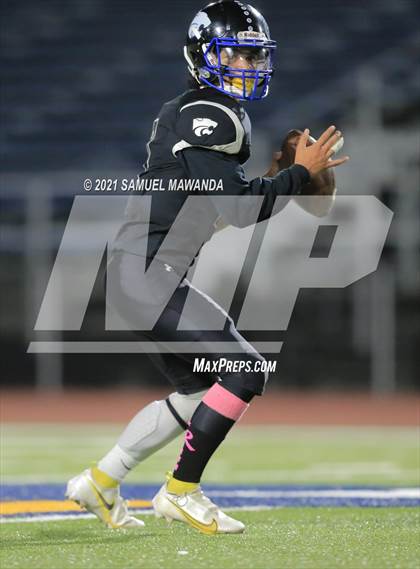 Thumbnail 2 in Windward vs Milken photogallery.