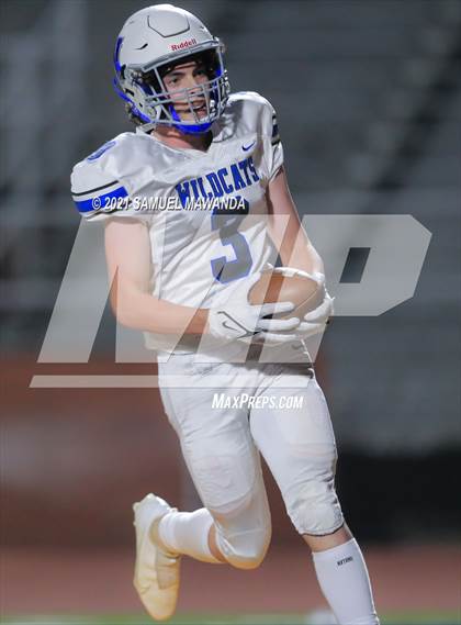 Thumbnail 3 in Windward vs Milken photogallery.