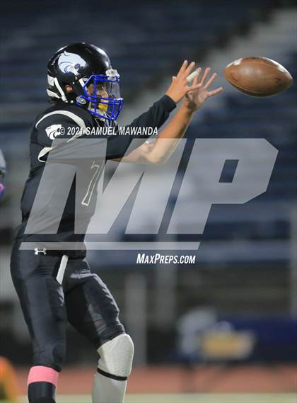 Thumbnail 1 in Windward vs Milken photogallery.
