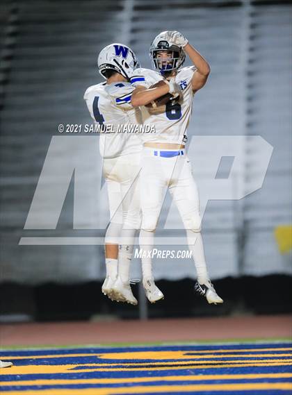 Thumbnail 1 in Windward vs Milken photogallery.