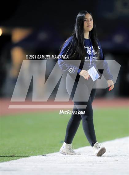 Thumbnail 3 in Windward vs Milken photogallery.