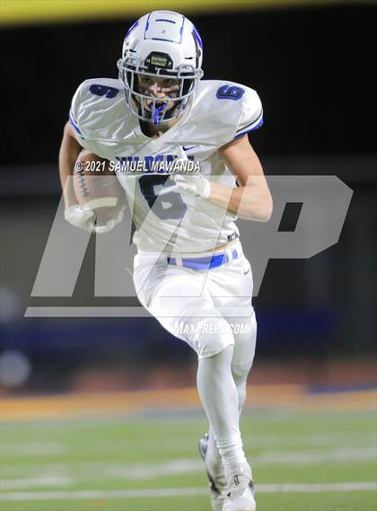 Thumbnail 3 in Windward vs Milken photogallery.