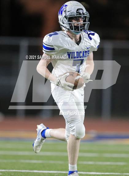 Thumbnail 1 in Windward vs Milken photogallery.