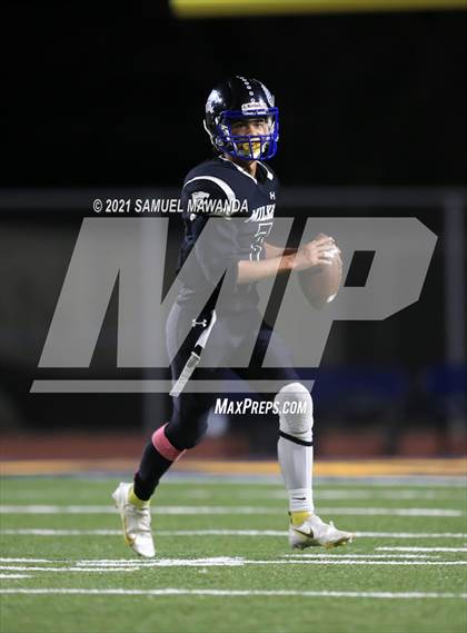 Thumbnail 1 in Windward vs Milken photogallery.