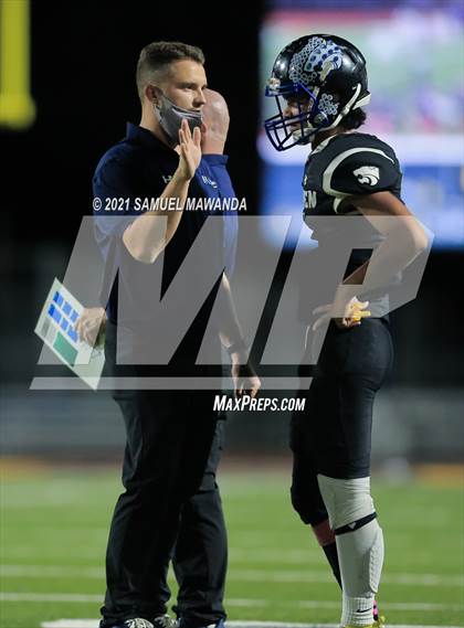 Thumbnail 1 in Windward vs Milken photogallery.