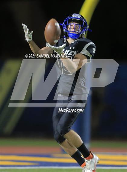 Thumbnail 3 in Windward vs Milken photogallery.