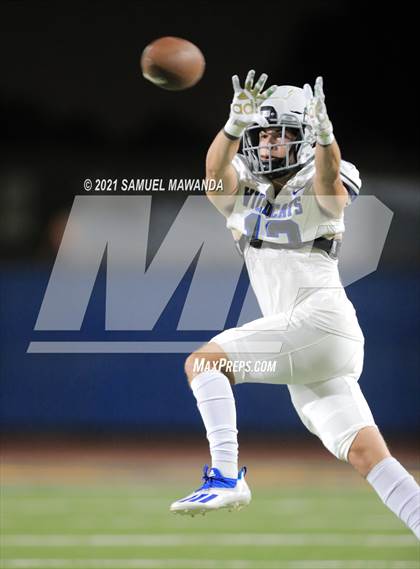 Thumbnail 3 in Windward vs Milken photogallery.