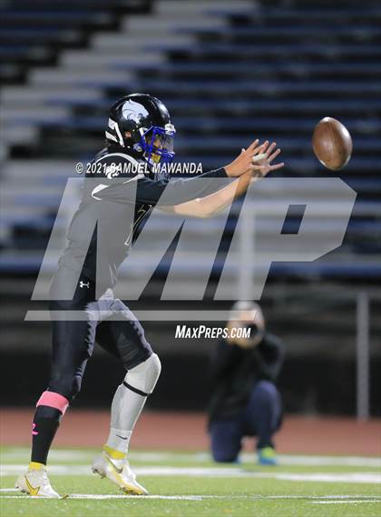 Thumbnail 1 in Windward vs Milken photogallery.